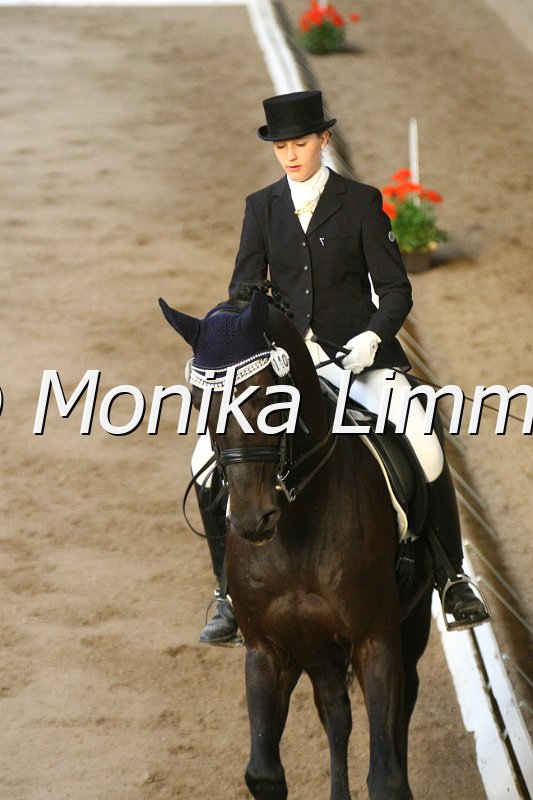 109L8476_Duane_L Dressur.JPG